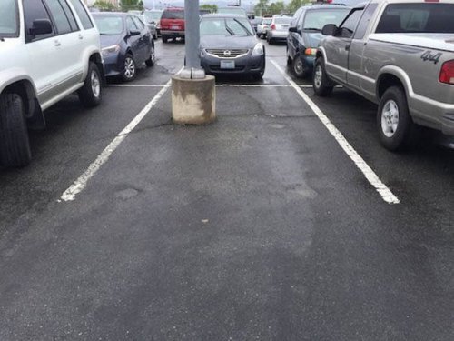 Със сигурност няма да можете да паркирате тук, дори и да искате! Най-безумните паркинги на света! 3