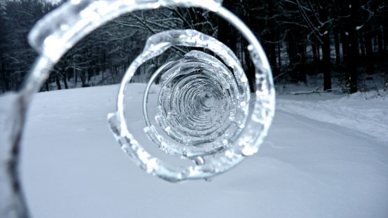 Тези природни аномалии, могат да се случат само когато е замръзващо студено! Шокиращи кадри! 5