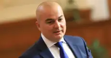 Министър Абровски инспектира премахването на незаконни огради в местността Баба Алино