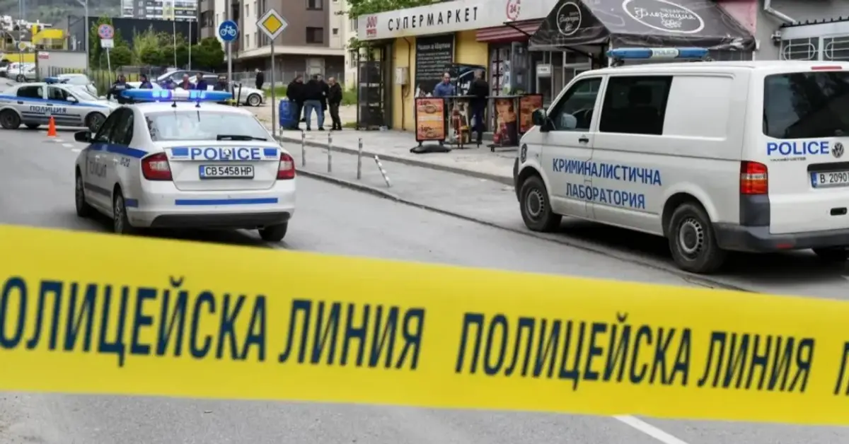 Намериха убита жена в столичен апартамент, полицията задържа мъж Намериха убита жена в столичен апартамент, полицията задържа мъж