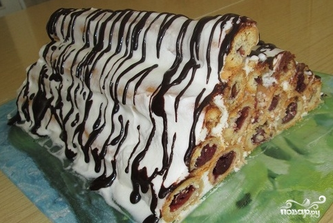 Кисело-сладката торта „Колиба“ ще промени представите ви за божествен сладкиш! 8
