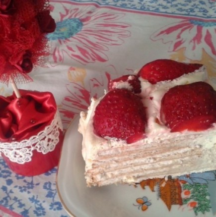 Тази божествена торта е толкова лесна и вкусна, че чак мъжа ми и детето ми почнаха да я правят! 2