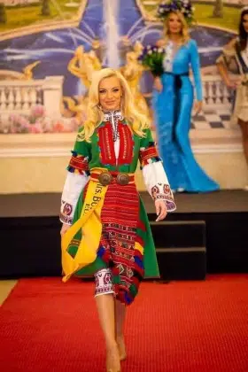 Пловдивчанка е сред най-красивите омъжени жени / СНИМКИ - Mamche.net