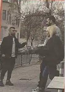 Спипаха Лили Иванова на улицата без грим (и Фотошоп) - ето как изглежда Примата всъщност (СНИМКИ) 2