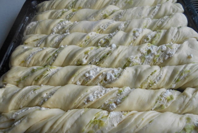На село й викат Влашка баница, а на вкус е като тутманик – майсторлъшки специалитет за майсторки в кухнята: 3