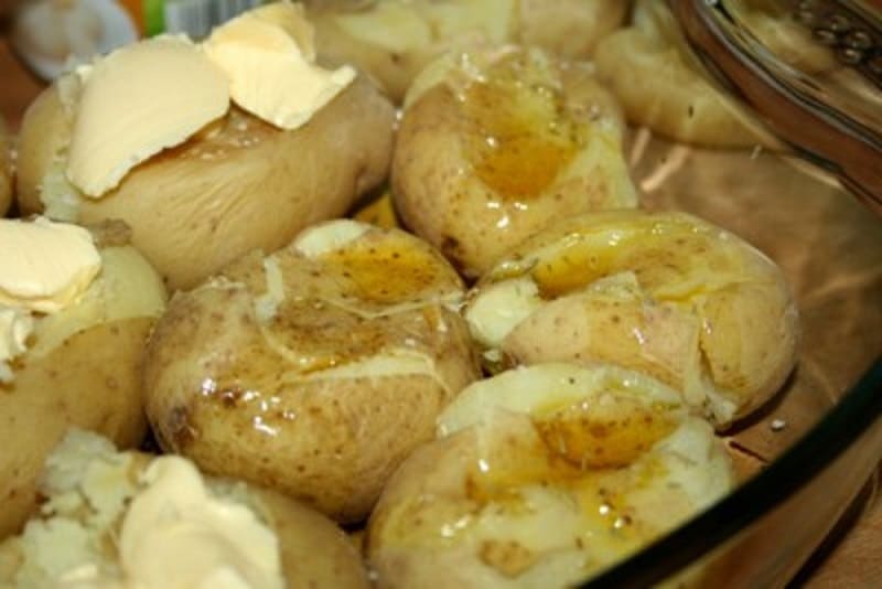 Снощи какви картофки изпекох, съсипахме се да ядем, не мога да не ви кажа тази божествена рецепта 4