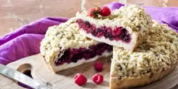 Носталгията на вкуса от детството: настърган сладкиш по бабината рецепта 1