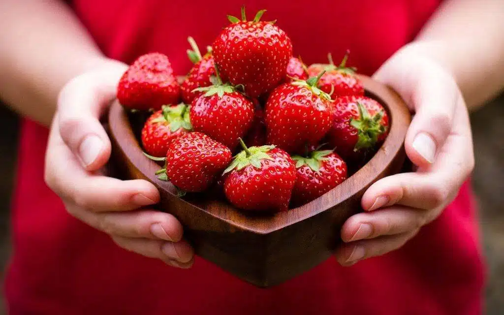 Зрели или безвкусни: как да познаете сладките ягоди 2