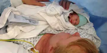 За силата на волята - жена претърпя 18 спонтанни аборта и сбъдна мечтата си да стане майка 15
