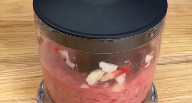 Бърза и лесна рецепта с три продукта, готова само за 5 минути 6 Бърза и лесна рецепта с три продукта, готова само за 5 минути 6