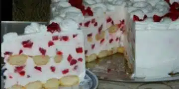 Лятна торта за 10 минути (Рецепта) 4