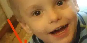 Родители научиха, че има проблем с бебенцето им и решиха да го изоставят, но 4 години по-късно се случи чудо 1