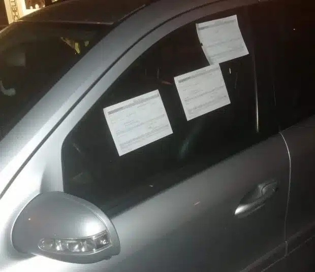 Има ли шанс да се оспори фиш за неправилно паркиране? Ето какво се знае до момента: 1