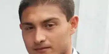 Издирва се! 24 годишен мъж – баща на две деца, е в неизвестност повече от 10 дни... 13