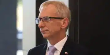 Академик Денков поиска политическа дискусия дали да се проведе референдум за датата на националния ни празник 3
