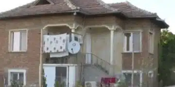 Опечален син разкри за издевателства над възрастни хора в дом, в който била настанена и майка му 7