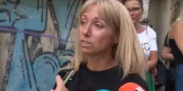 Със сълзи на очи: Родителите на 15 годишното момче, чийто живот бе отнет от пиян шофьор, застанаха пред медиите 1