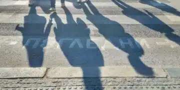 Поредно безумие! Шофьор без документи блъсна жена на пешеходна пътека и избяга! 5