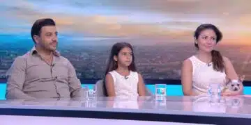 Добрият пример! Шофьор на камион измъкна семейство с детенце от водния ад в южната ни съседка! 7