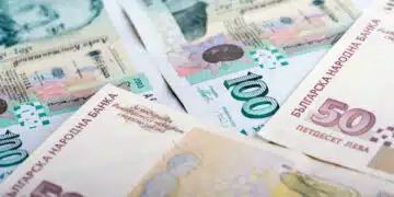 Остава много малко време, за да вземете парите, които ви се полагат, ако имате ученик в 1-4 или 8 клас! 2
