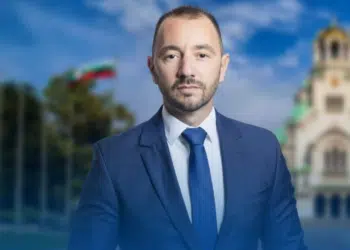 Може ли bTV да даде на съд Антон Хекимян заради напускането и влизането в политиката? 8
