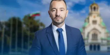 Може ли bTV да даде на съд Антон Хекимян заради напускането и влизането в политиката? 10
