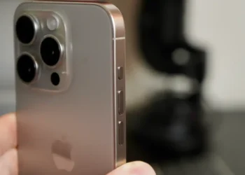 Apple обяснява какво да направите, ако вашият iPhone 15 прегрее 12