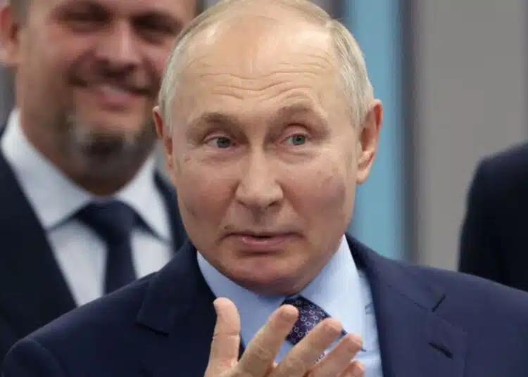 Слуховете за кончината на Путин се засилват, Кремъл отмени голяма негова публична изява 1 Слуховете за кончината на Путин се засилват, Кремъл отмени голяма негова публична изява 1