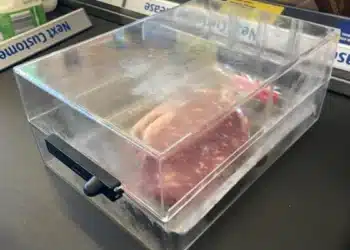 В Германия и Англия магазините започнаха да заключват продукти и да ги крият от клиентите.... 7