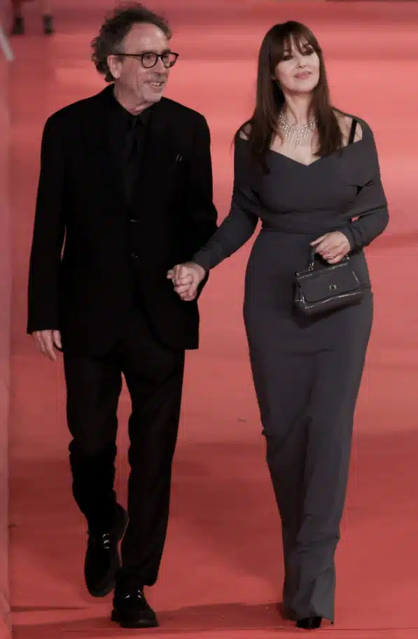 Актрисата Моника Белучи и режисьорът Тим Бъртън показаха публично връзката си на филмовия фестивал в град Рим ( СНИМКИ) 3