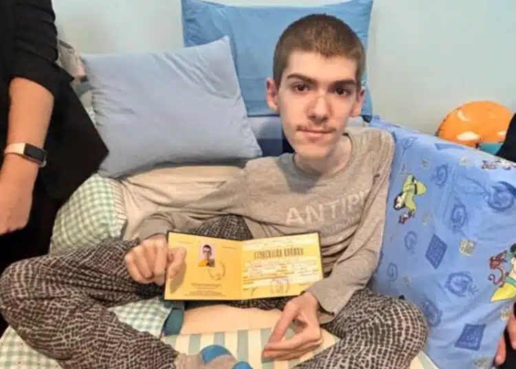 Eдин младеж сбъдна своята мечта! Болният Ради е студент по археология във Велико Търново! 1 Eдин младеж сбъдна своята мечта! Болният Ради е студент по археология във Велико Търново! 1