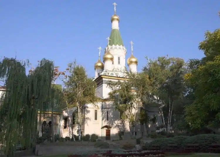 Руската църква ще бъде отворена? Пращат нов предстоятел от Москва, който да го стори! 1