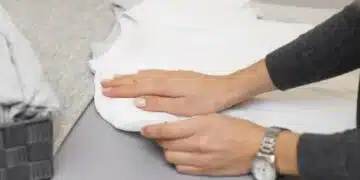 Как да изгладим дрехите си без помощта на ютия - полезен трик ВИДЕО 10