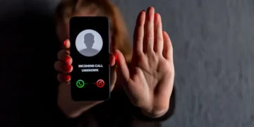 Таен начин да разберете кой ви звъни, без да използвате Google 10
