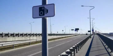 Ето защо трябва да закриваме пин кода си, когато теглим пари от банкомат 1