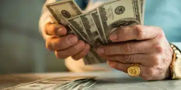 Мъж призна в ефир, че е спечелил $22 милиона от лотария, но пази това в тайна от децата си и ходи на работа 1