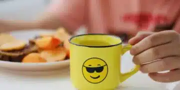 Витаминна напитка, подходяща за студения есенно-зимен период (Рецепта) 6