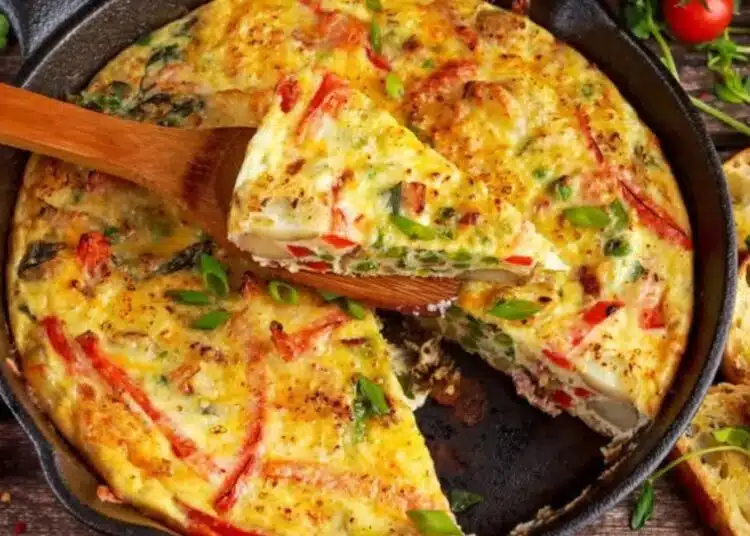 Децата ще се влюбят в него: вкусен омлет със зеленчуци, приготвен само за няколко минути! 1