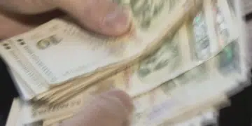 Изработени пари, но за жалост към днешна дата неизплатени – защо увеличението при учители не е със задна дата? 2