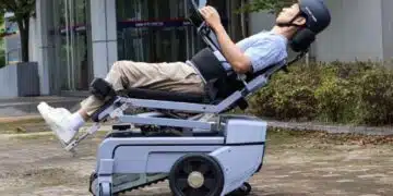 В Южна Корея се създаде роботизирана инвалидна количка, която улеснява живота на хора в неравностойно положение! 1