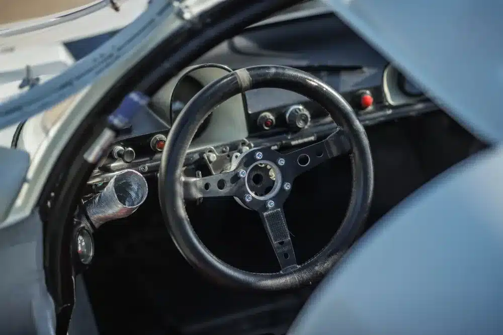 Състезателна кола Porsche 910 от 1967 г. е продадена за рекордните 2,5 милиона долара 18