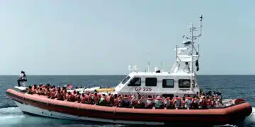 Ето по колко пари броят мигрантите, за да ги прекарат към Европа, това обяснява много 1