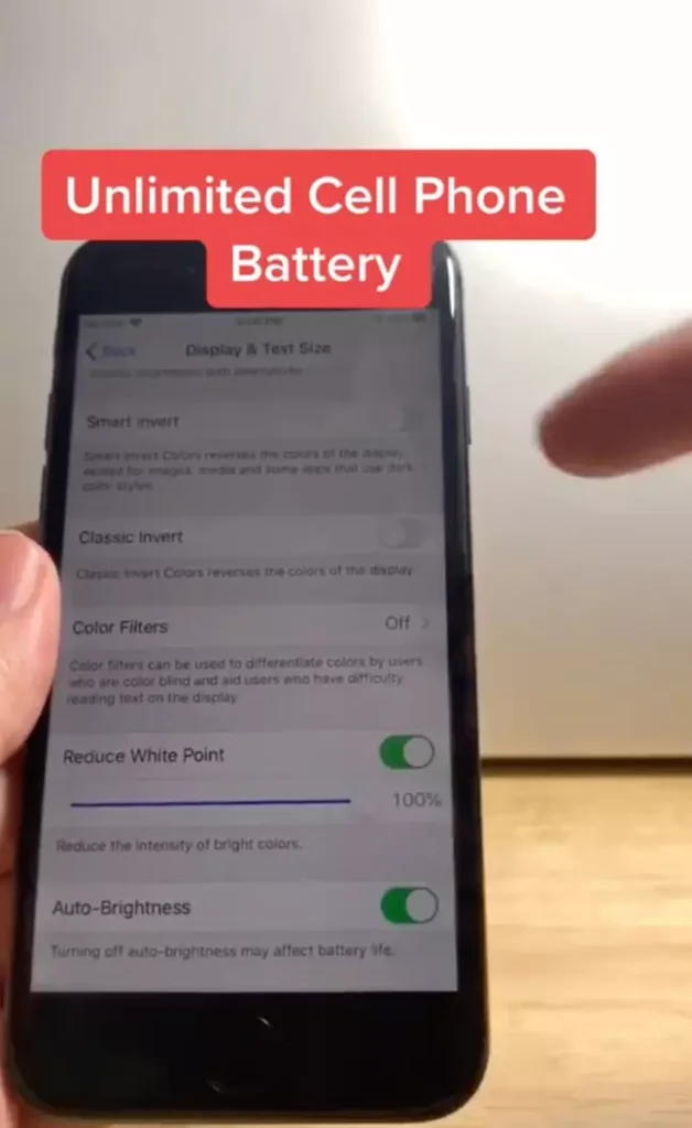 Младеж показа настройка на iPhone, която прави батерията с 'неограничен' живот - много е лесна 1