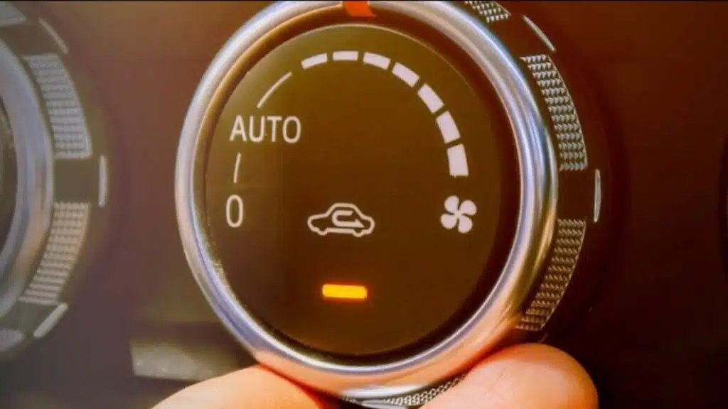 Експерти предупреждават: Никога не натискайте този бутон в автомобила ви през зимата 1