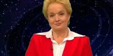 Алена разкри за кои зодии Новата 2024 година ще бъде благосклонна и щедра! Честито! 3