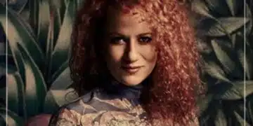 Честито на певицата Белослава – от мама е повишена в баба! (Снимка) 11
