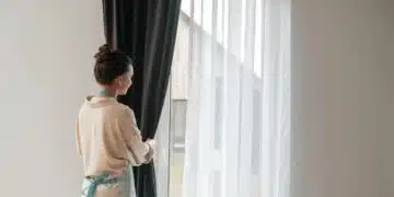 Ето как пера тюла, за да не става никога жълт, а да стои искрящо и снежно бял завинаги! 10