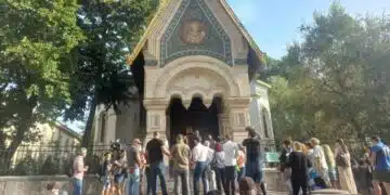 Изминаха 50 дни, в които Руската църква в София бе под ключ – от днес отвори врати 2