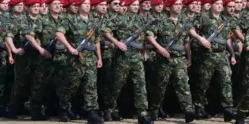 МО обмисля вариант за задължително военно обучение – налага се да се вземат извънредни мерки заради кризата в армията! 11