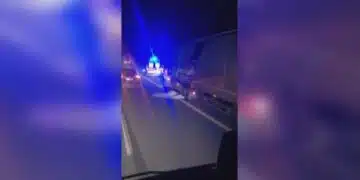 От последните минути! НА АМ „Тракия“ се случи тежка катастрофа с три камиона, линейка и бус! 10